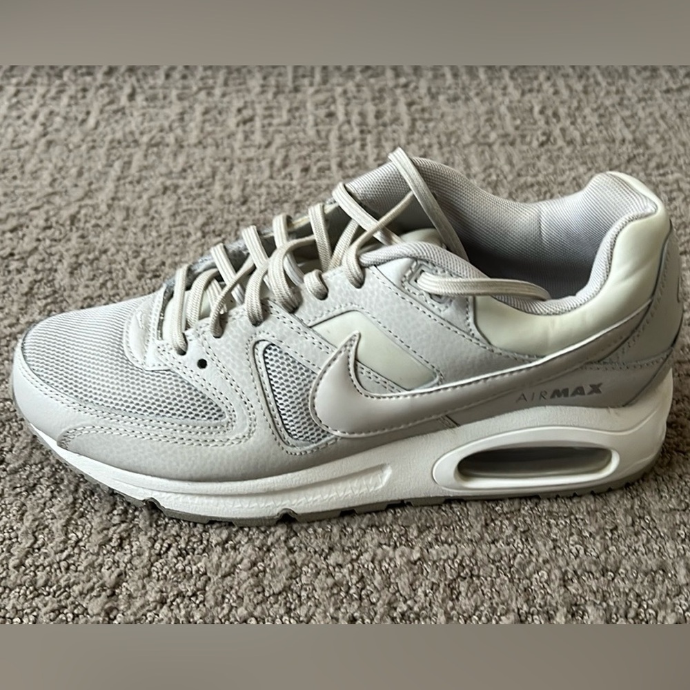 Mike Air Max Command neutral shoes